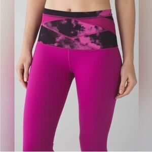 Lululemon Wunder Under Hi-Rise Crop leggings hot pink and black